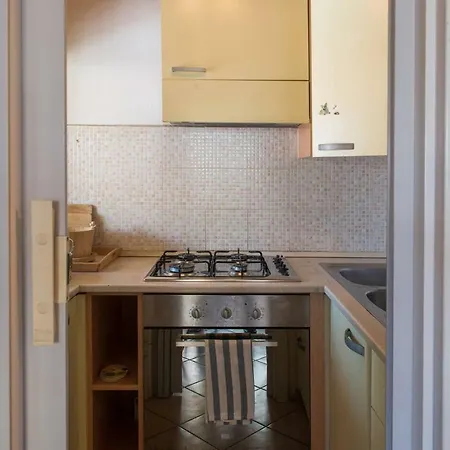 Holiday home Altido For 8 With Huge Terrace In Old Town Of Viareggio