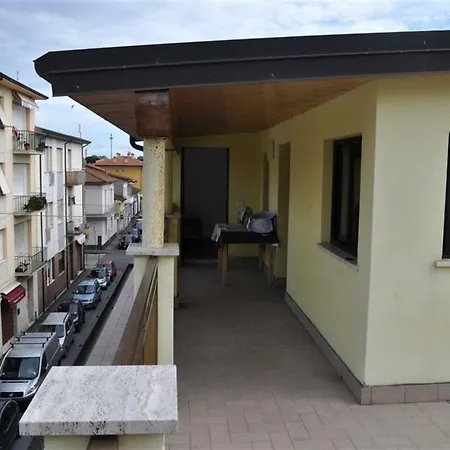 Altido For 8 With Huge Terrace In Old Town Of Holiday home *